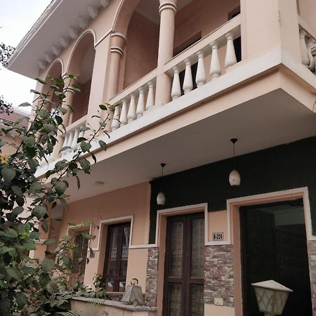 Casa Nirvana Noida Luaran gambar